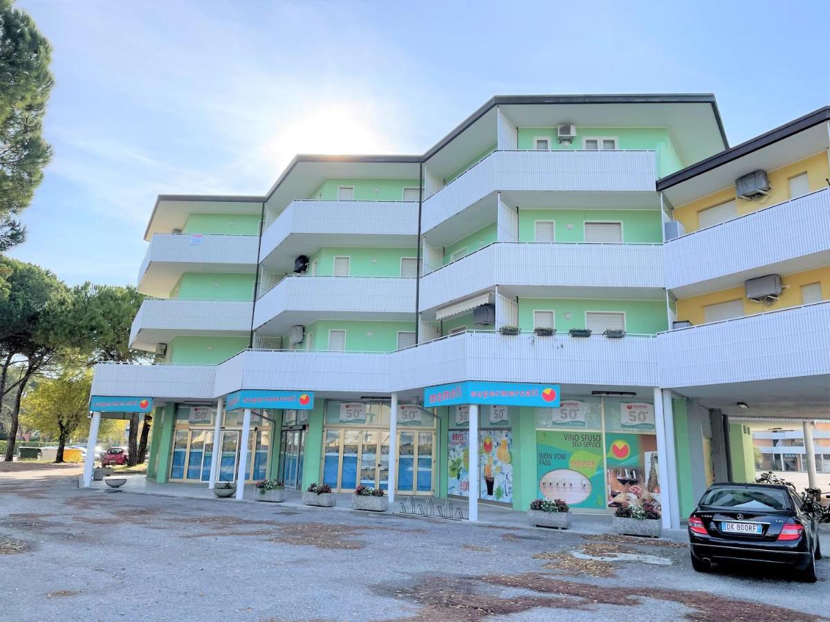 Condominio Prisma Bibione Exteriör bild
